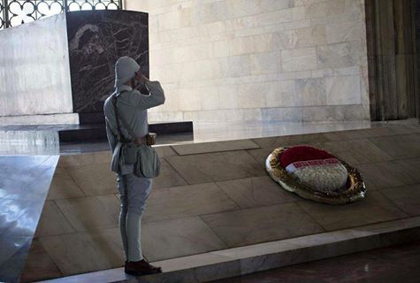 ATATÜRK TÜRKİYESİ’NİN TARAFIYIZ!