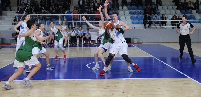 Elazığ İl Özel İdare: 63 – Urla Belediyesi: 60