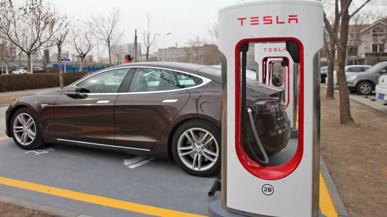 Tesla Sayesinde Avustralya’nın Enerji Fiyatları Yükselmedi