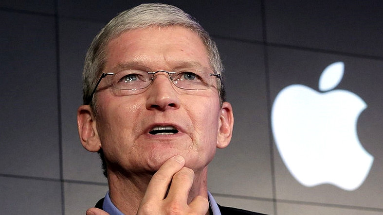 Tim Cook: "Kullanıcı Verileri Daha İyi Korunmalıydı"