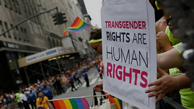 Trump'tan Trans Bireylere Askerlik Yasağı