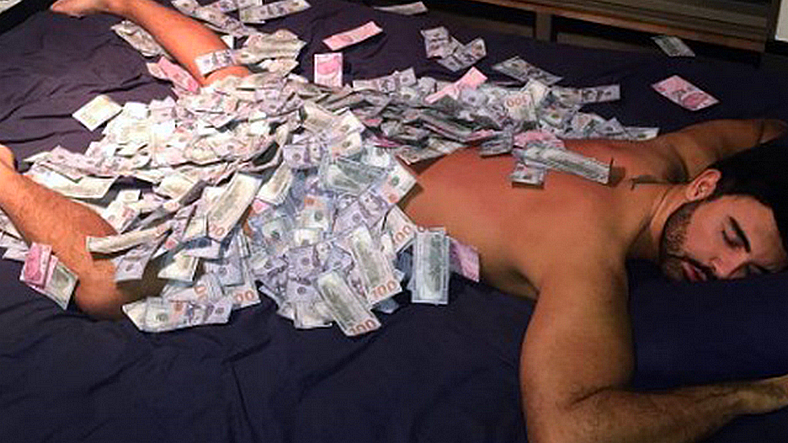 Yerli Playboy, Taha Özer Gözaltında!