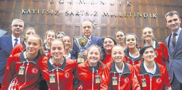 Cumhurbaşkanı’na takdim edildi