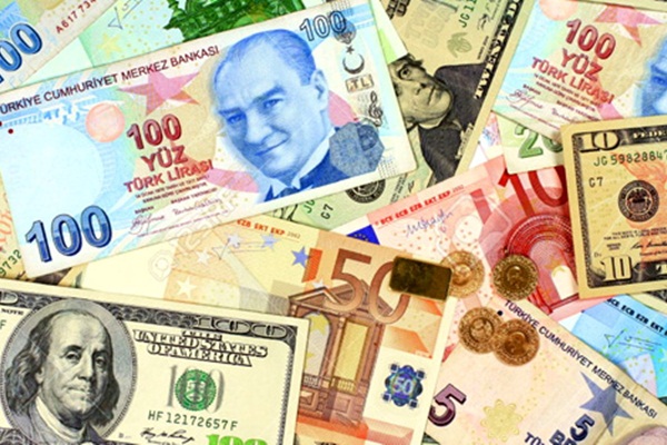 Dolar ve Euro’dan yeni rekor