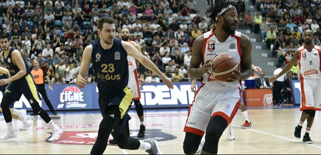Muratbey Uşak: 81 – Fenerbahçe Doğuş: 90