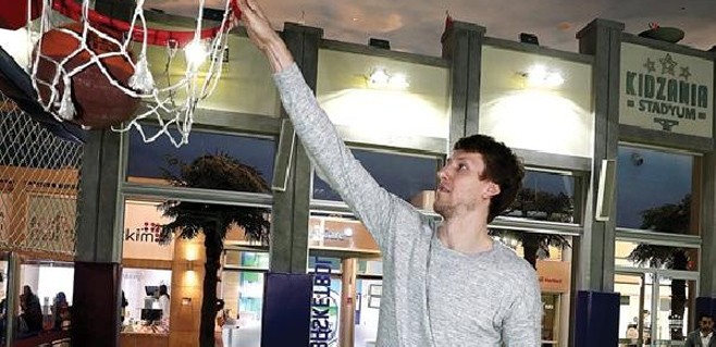 Vesely: "Hedefimiz bütün kupaları almak"