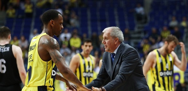 Fenerbahçe Doğuş – Sakarya Büyükşehir Basketbol maç sonucu: 81-66