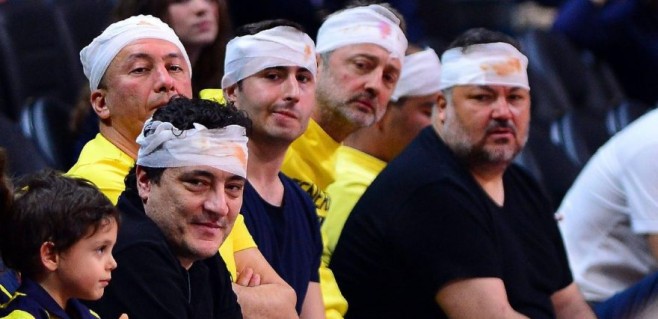 Fenerbahçe taraftarından Şenol Güneş’e olay gönderme