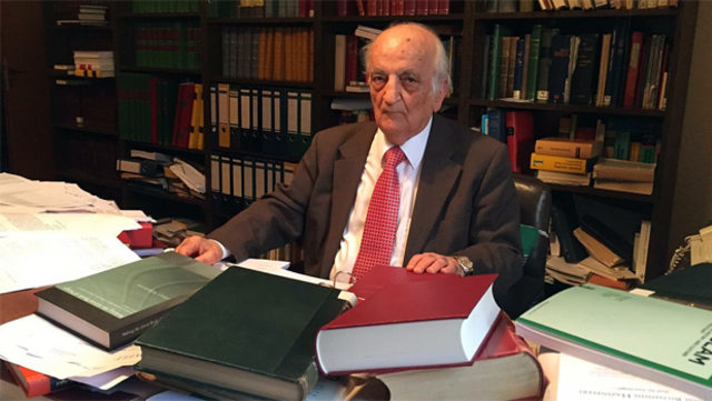 Fuat Sezgin hayatını kaybetti