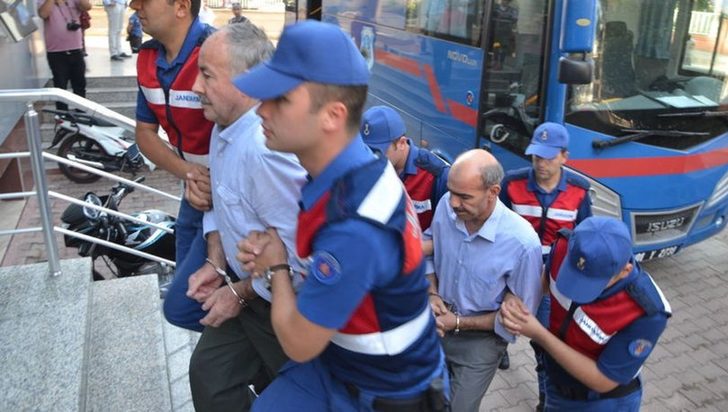 TAHLİYE KARARINA TEPKİSİNİ GÖSTERDİ