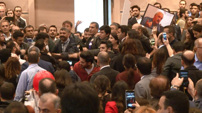 SEÇİM ESNASINDA KAVGA ÇIKTI!