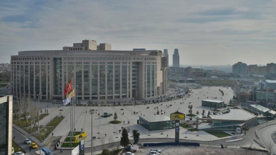 DEV OTOPARK SATIŞA ÇIKARILDI