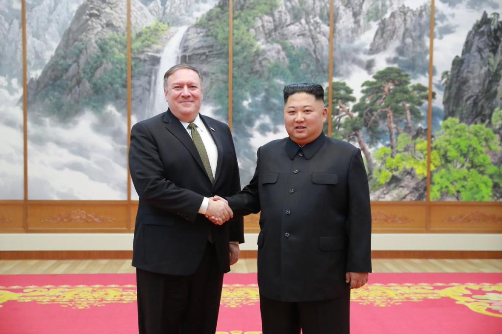 ABD DIŞİŞLERİ BAKANI MIKE POMPEO KUZEY KORE LİDERİ KİM JONG-UN İLE GÖRÜŞTÜ