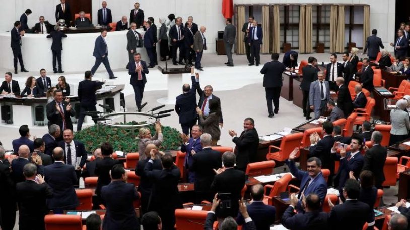 EYT ÖNERGESİ MECLİS’TE BİR KEZ DAHA REDDEDİLDİ