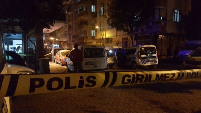 İSTANBUL ZEYTİNBURNU’NDA REHİNE KRİZİ