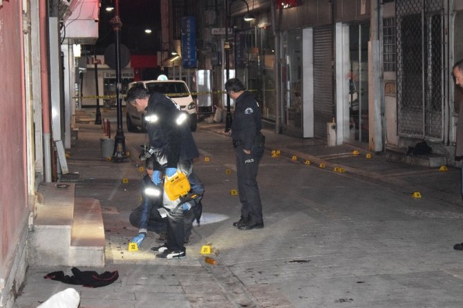 MALATYA’DA SİLAHLI KAVGA! ÖLÜ VE YARALILAR VAR