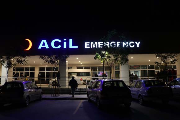 MANİSA’DA 21 ASKER GIDA ZEHİRLENMESİ ŞÜPHESİYLE HASTANEYE KALDIRILDI
