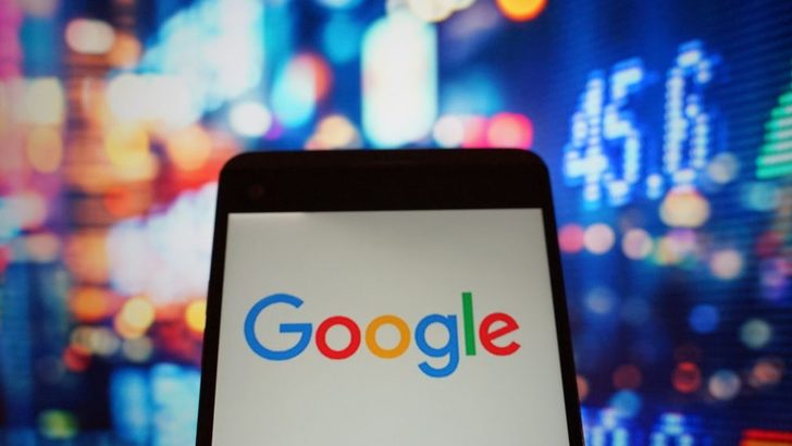 GOOGLE SİYASETÇİLERİN KİMLİKLERİNİ AÇIKLAYACAK!