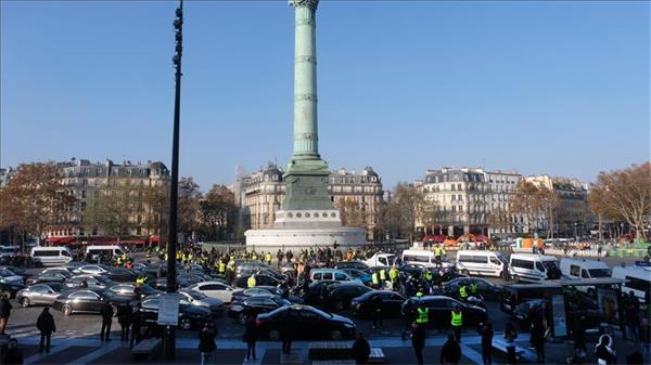 FRANSA’DA AKARYAKIT ZAMMI PROTESTOSU: 1 ÖLÜ, 227 YARALI