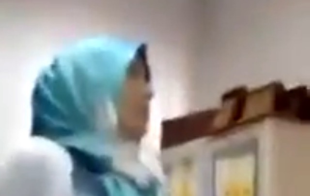 İŞSİZ KALAN VATANDAŞ, AİDAT BORCU YÜZÜNDEN ÇOCUĞUNUN OKULDAN ATILMASINA İSYAN ETTİ