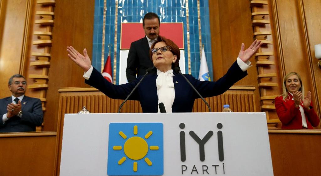 AKŞENER: SURİYELİLERİ GERİ GÖNDERECEĞİZ
