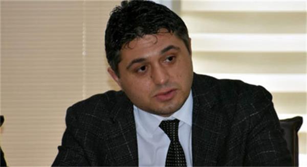 BAŞKAN İŞÇİSİNİ DARP ETTİ