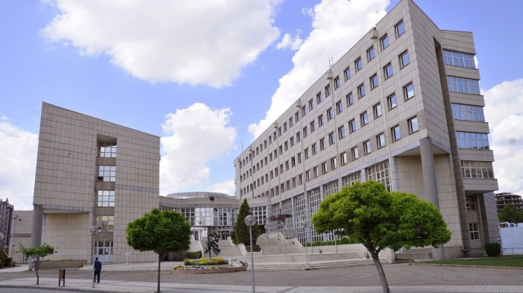 SAYIŞTAY, GAZİANTEP BELEDİYESİNİN DÜZENLEDİĞİ İHALEDEKİ USULSÜZLÜKLERİ ORTAYA ÇIKARDI
