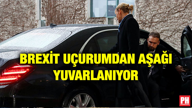 BREXİT UÇURUMDAN AŞAĞI YUVARLANIYOR