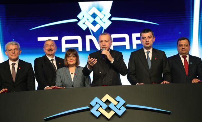 Cumhurbaşkanı Erdoğan, Edirne'nin İpsala ilçesinde düzenlenen "TANAP Avrupa Bağlantısı Açılış Töreni’’ne katıldı.