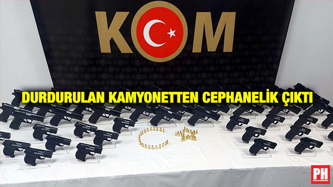 Durdurulan Kamyonetten Cephanelik Çıktı