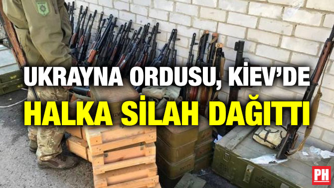 Ukrayna Ordusu, Kiev’de Halka Silah Dağıttı